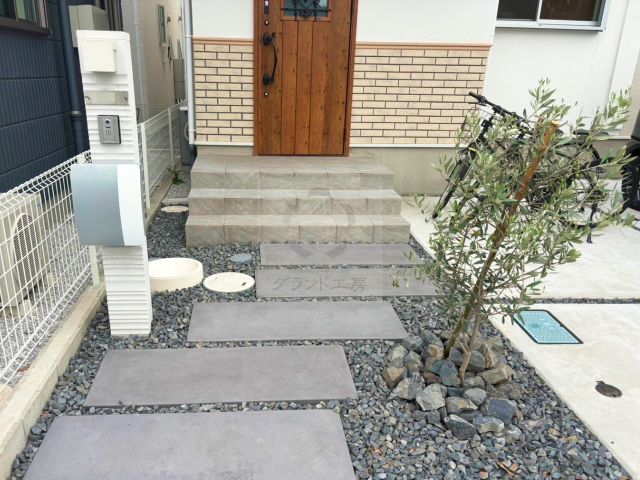 玄関 入り口 コンクリート平板のインテリア実例RoomClip ルームクリップ