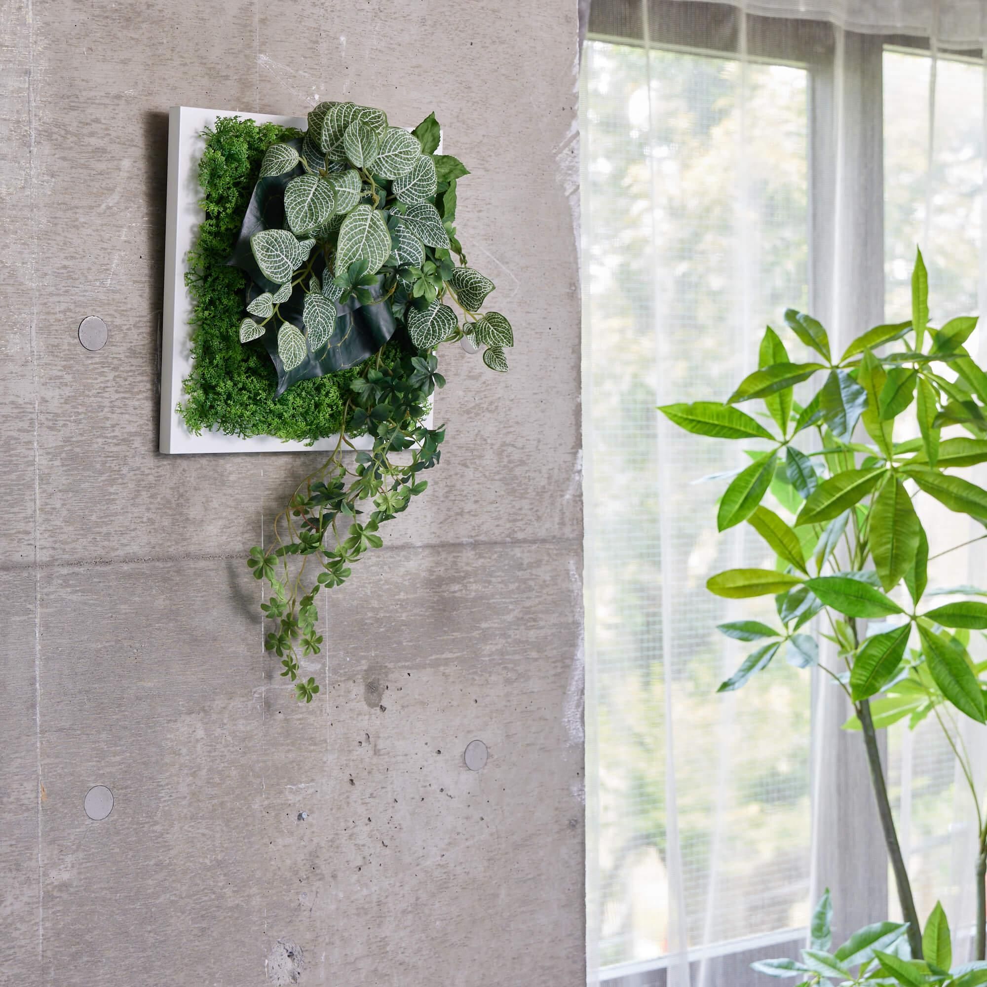 フェイクグリーンインテリアのアクセントになる観葉植物・造花