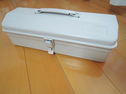 ヘアゴムの収納アイデア集！引き出し収納に見せる収納、100均や無印を使った方法も