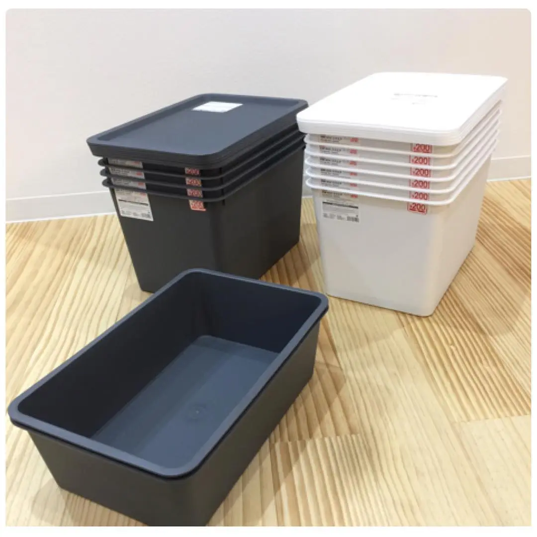 カラボ1段サイズのロック付コンテナ！ダイソー「収納BOX透明フタ付」New！収納教える．コム