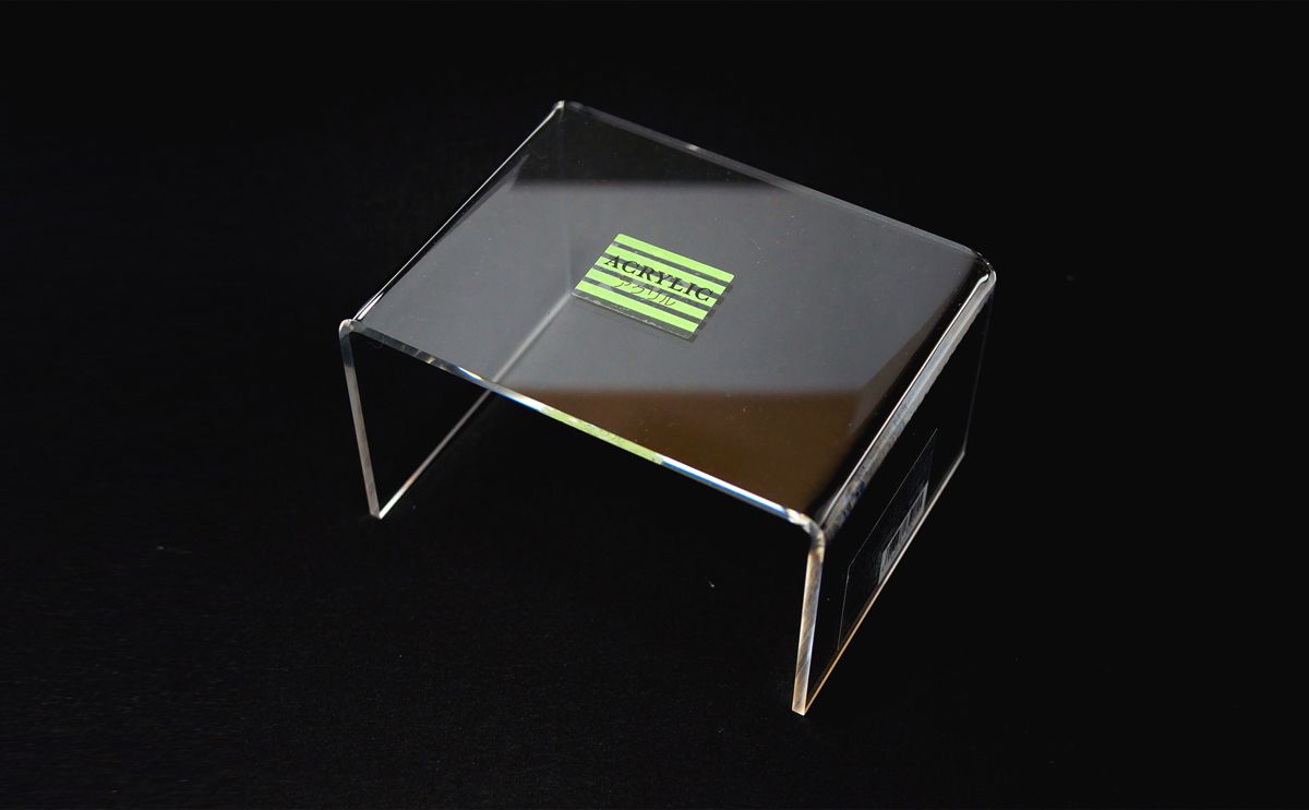 ゲームのコントローラーをまあまあスマートに置いておくスタンドを200円で自作した話kiritsume.com