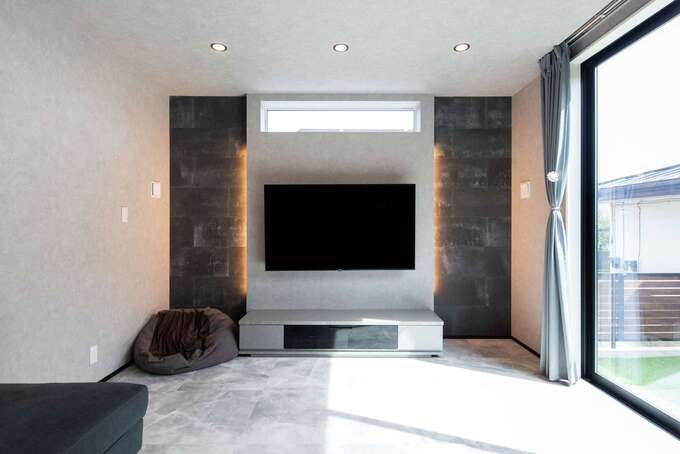 テレビ裏に間接照明を設置するなら！メリットや注意点をご紹介！FLIE magazine