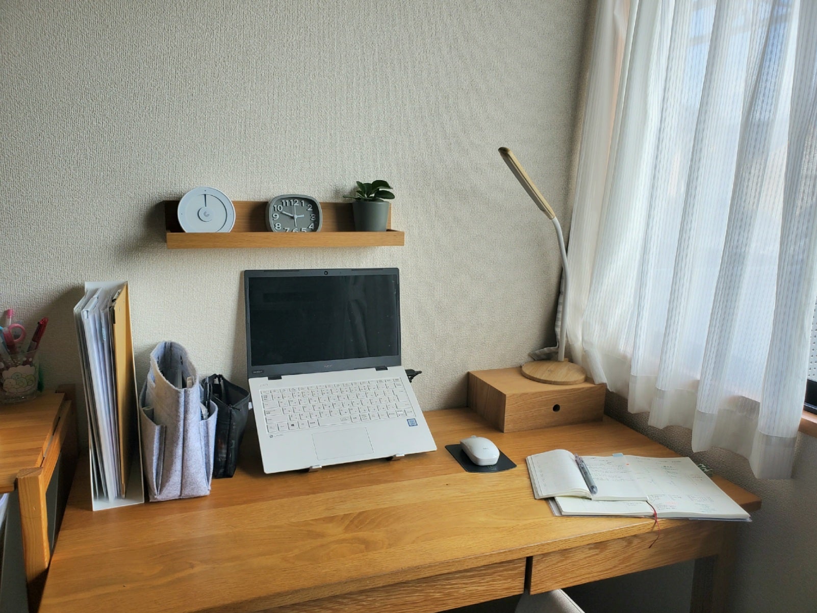 楽天市場 パソコンデスク L字デスク ワークデスク コーナーデスク オフィスデスク 机 パソコン机 学習デスク 学習机 勉強机 パソコン台 木製幅120 おしゃれ ナチュラル フック コード穴 タップ収納 リモート テレワーク : LOWYA ロウヤ 楽天市場店