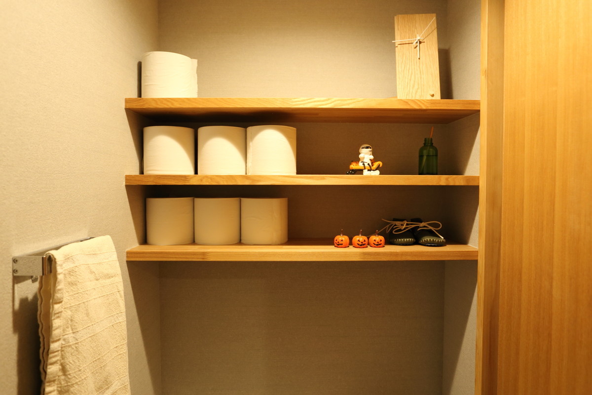 やってはいけない」狭いトイレにありがちNG収納 プロが解説 CHANTO WEB