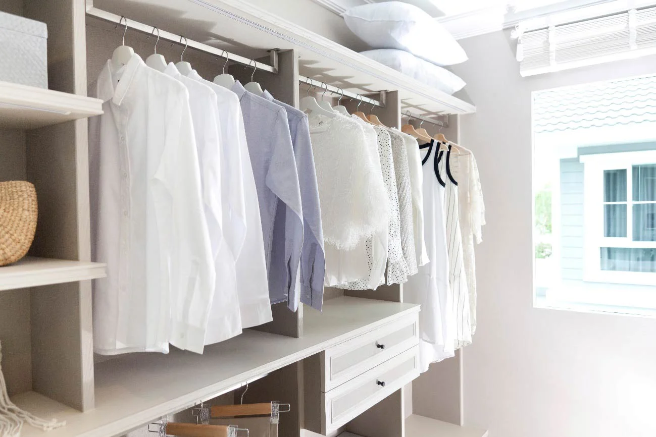 無印良品でウォークインクローゼットをもっと使いやすく。収納アイデア実例集folk