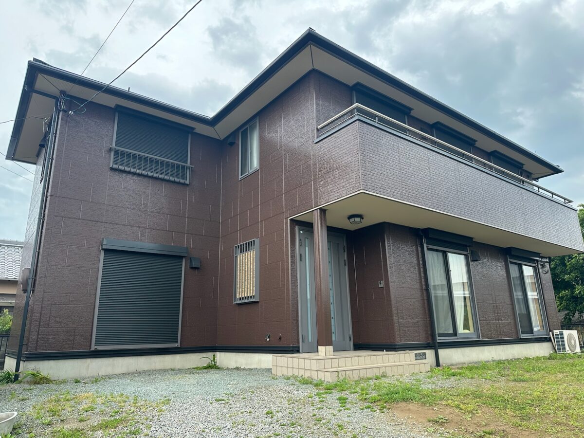 外壁は茶色が人気 おしゃれで汚れが目立たないブラウン系外壁塗装の魅力と配色アイデア株式会社霜鳥 しろくまペイント