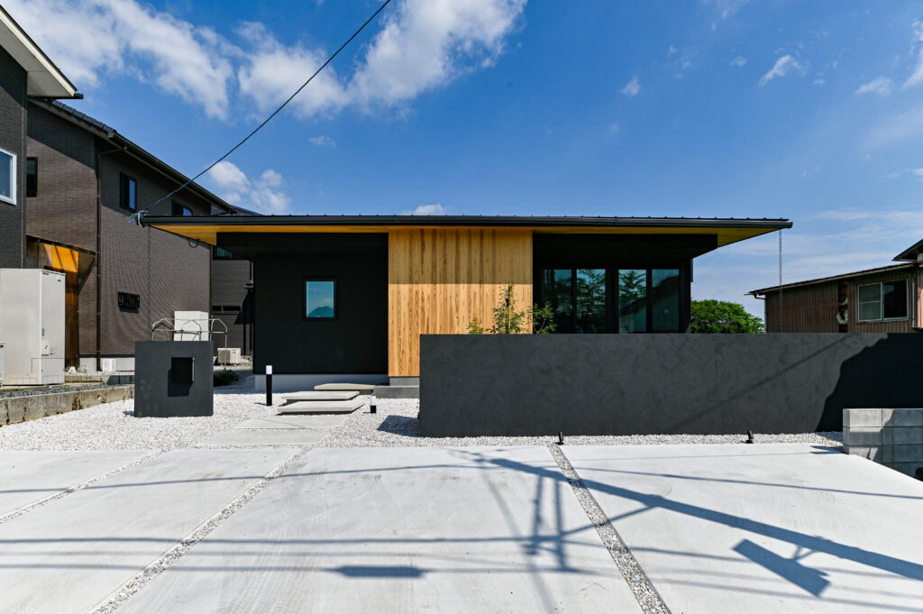 駐車場工事の種類とアイデア＆費用相場外構工事ガーテリア