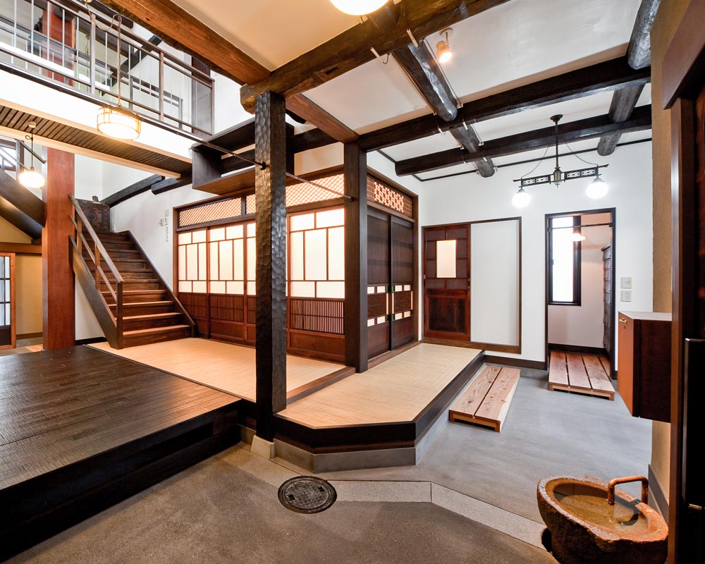 オシャレ 大正ロマン部屋の作り方のコツは？インテリア実例15選！カーテンや雑貨の選び方は