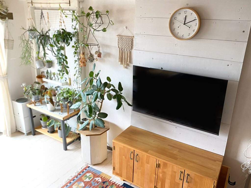 テレビハンガー テレビスタンド 強力 強力ラブリコ+ 2×4材 LABRICO テレビ 壁掛け テレビ掛け テレビ台 新生活 壁面 DIY つっぱりツーバイフォー : DIYをサポートする じゅうたす - 通販 - Yahoo!ショッピング