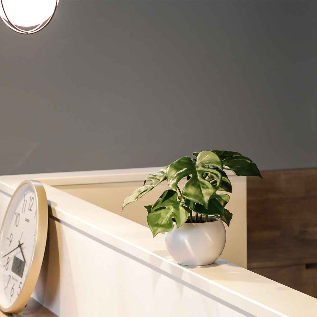 フェイクグリーン モンステラ エクリア ハンギング人工観葉植物 インテリアグリーン 観葉植物 おしゃれ 造花 リアル 室内 消臭 抗菌 防汚吊り下げ インテリア グリーン CT触媒 人工 植物 水やり不要リビングート楽天市場店