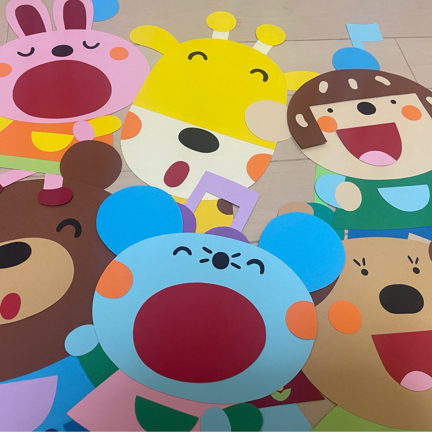 みんなの冬の製作壁面アイデア〜お正月から春にかけて楽しめそうな作品壁面大集合！〜保育と遊びのプラットフォーム ほいくる