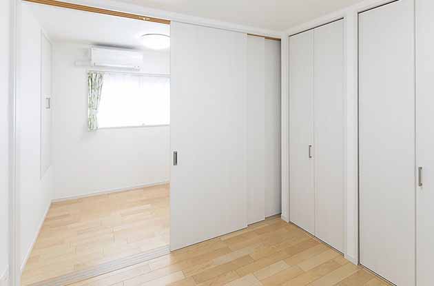 パーテーション おしゃれ 室内 棚付き 部屋 間仕切り 家具 竹素材 ほぞ継ぎ構造 部屋の仕切り