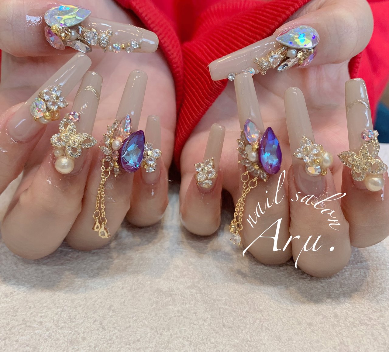 marin_nail／東大阪/ネイルサロン | Navy color𓈒𓂂𓏸🧤🤍 #ツイードネイル#ネイルデザイン#ネイル#ネイル