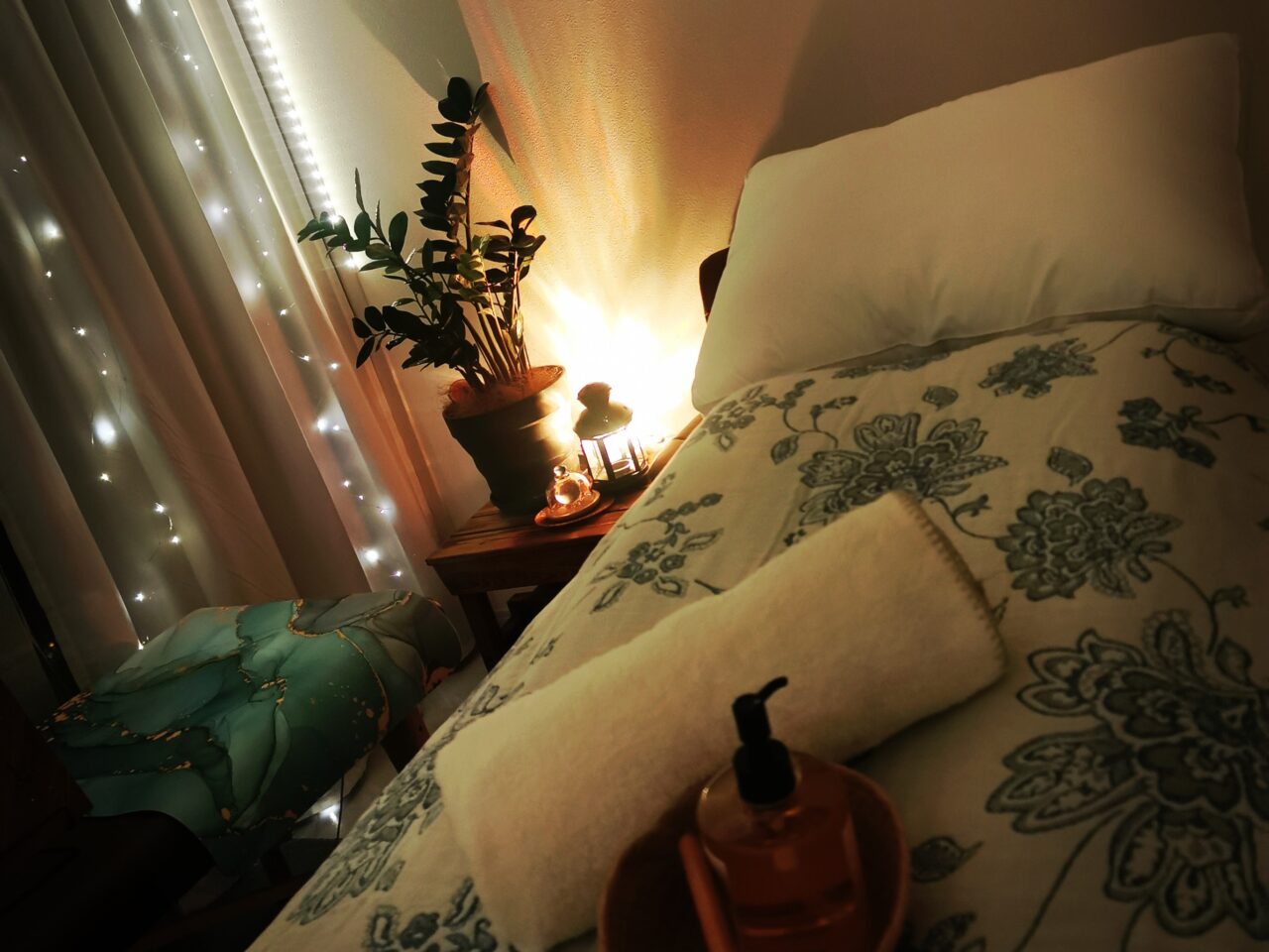 Flat Relaxation Salon - 青梅市河辺町