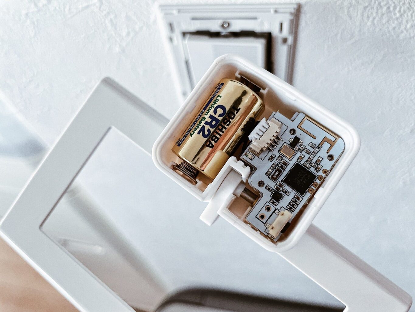 SwitchBotボットで照明のスイッチが押せないよ～～～～ッ！！星坂那ヨワ🐟公式🐟