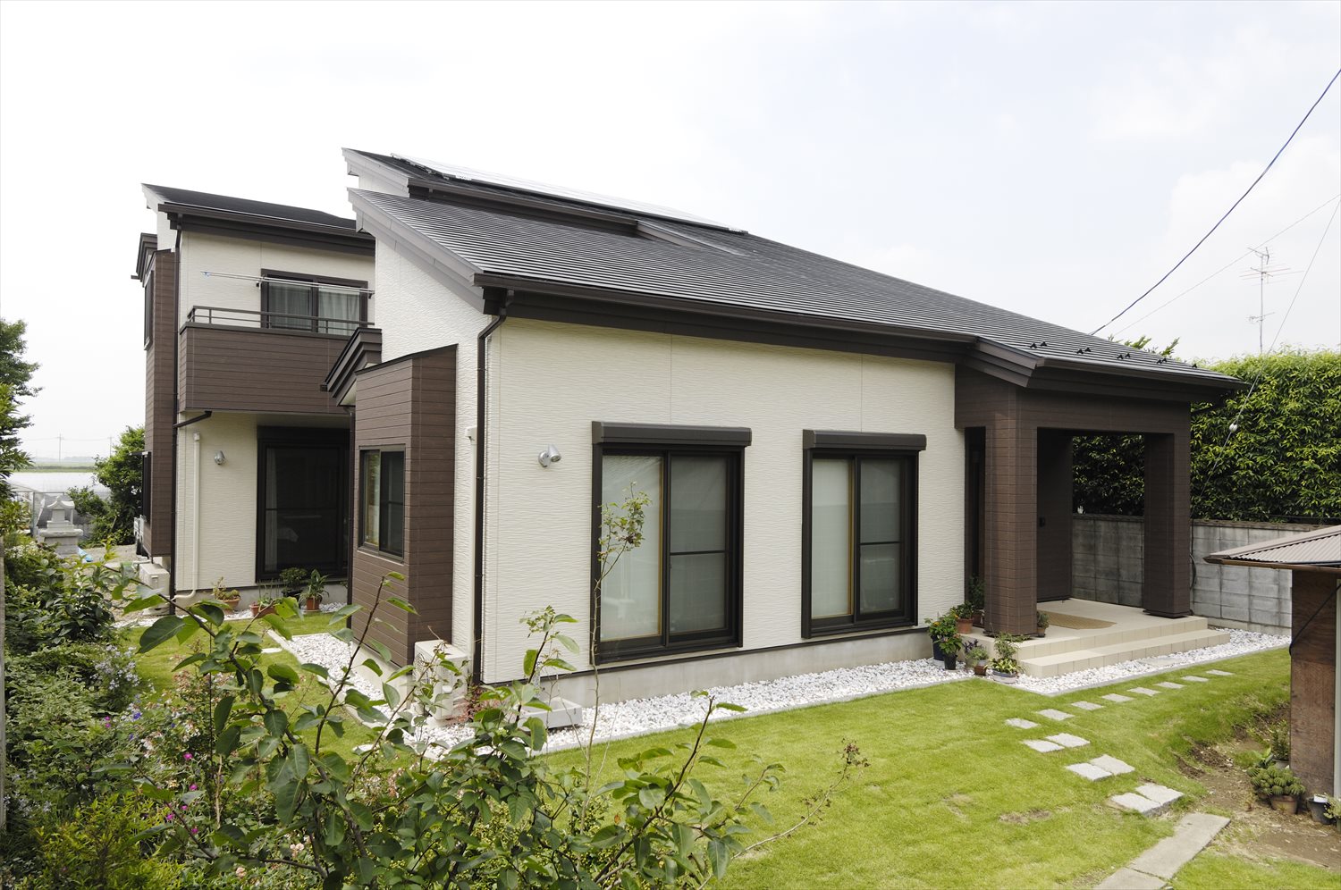 平屋を2階建てに増築する費用 1部屋で240万円～2部屋で600万円～リフォーム費用見積もりのプロ