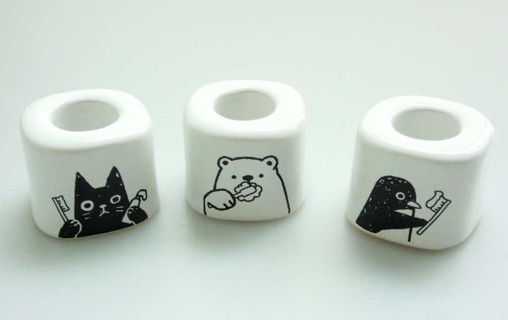 ダイソーなど100均で買える歯ブラシスタンドを紹介カビない歯ブラシ立ての特徴は？ランク王