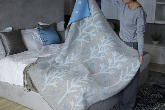 寝室の壁紙は何色がおすすめ？安眠効果の違いや風水で最適とされる色味をご紹介リフォーム会社の紹介サイト「リフォトル」