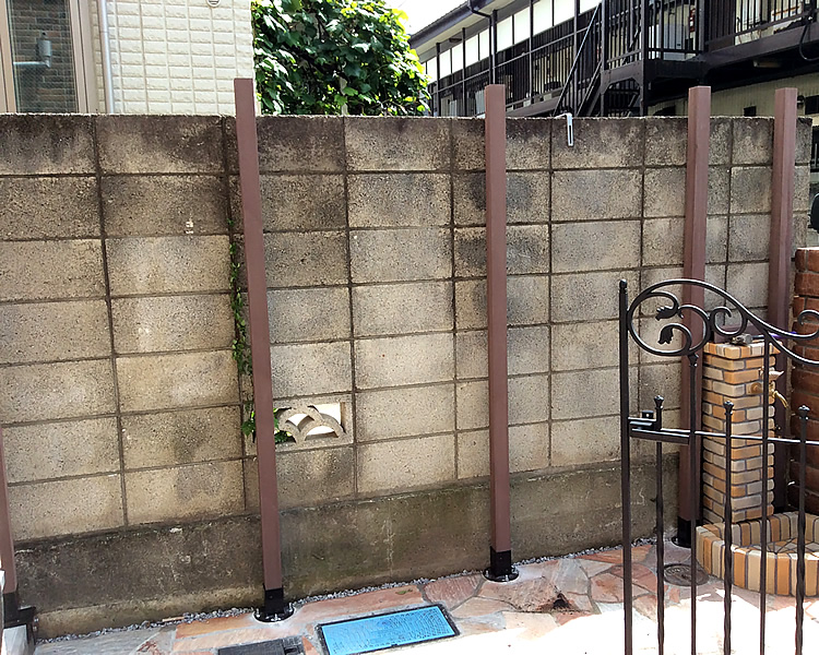 女性でもできるオシャレな目隠しフェンス工事：ハーフＤＩＹ静岡・神奈川県の新築外構工事の設計・施工のМＫプランニング