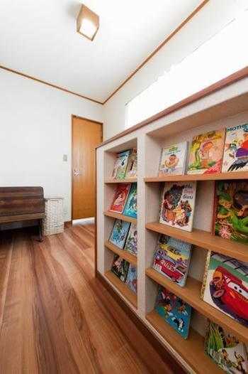 廊下収納の正解は「L字型の棚」。奥行を活かして家族全員使いやすく 誰でも片付く収納基本プラン 第一回LIXILLivingDeli リビングデリ インテリアをもっと自由に