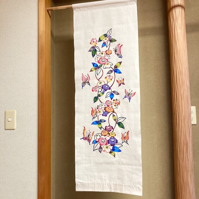 帯をリメイクした飾り結びのあるタペストリー 床の間に 玄関に その他インテリア雑貨 Blue Bee 通販 15338678Creema クリーマ