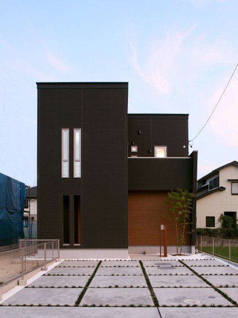 木の質感を楽しむ和モダンの家ウツミ工務店家づくり事例集