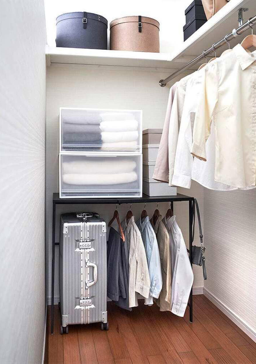 クローゼットの収納術。デッドスペースをなくすコツをプロが伝授LIXILLiving Deli リビングデリ インテリアをもっと自由に