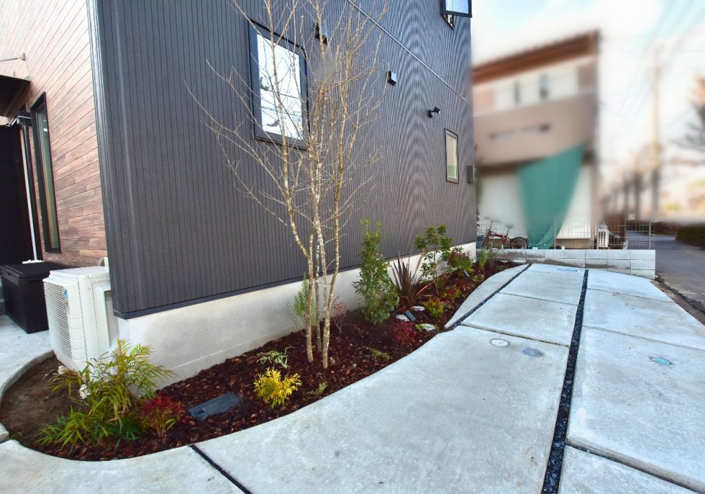 駐車場リフォームを安くてオシャレに仕上げる5つのデザイン案RENOAZ-リフォーム