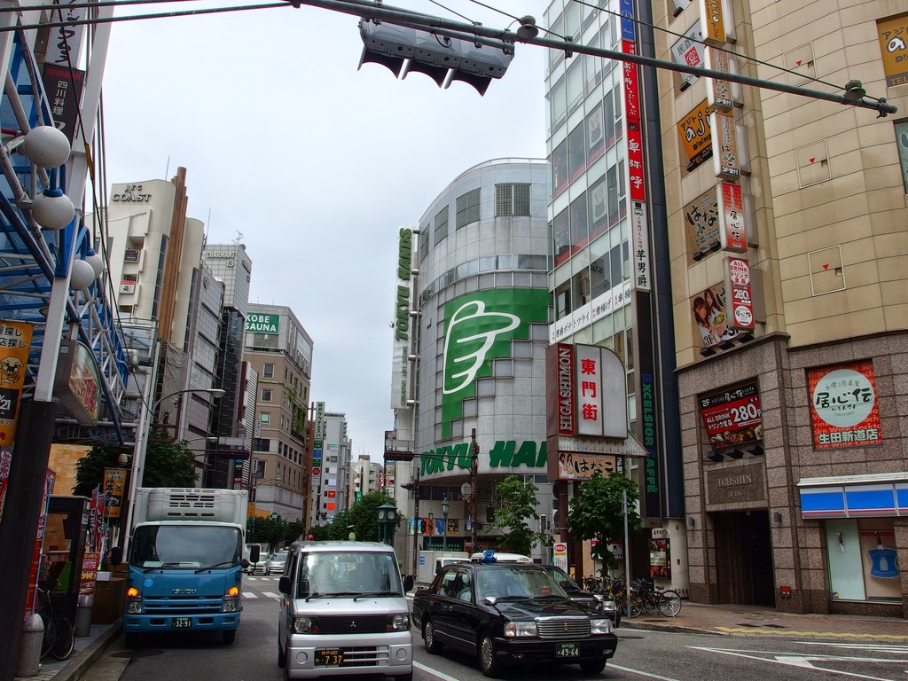 神戸三宮・生田新道沿いに、幻のアグー豚が味わえる「石垣島しゃぶしゃぶ太陽 神戸三宮店」さんが4月17日にオープン予定だよ！ #新規オープン #新店情報 