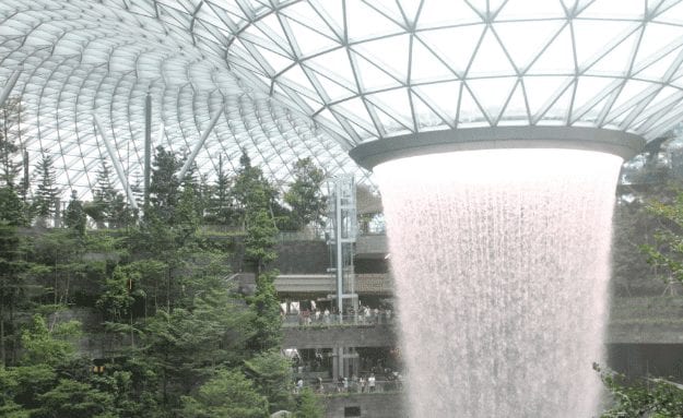 シンガポール 改装中だったチャンギ国際空港第2ターミナルが、完全再開TABI LABO