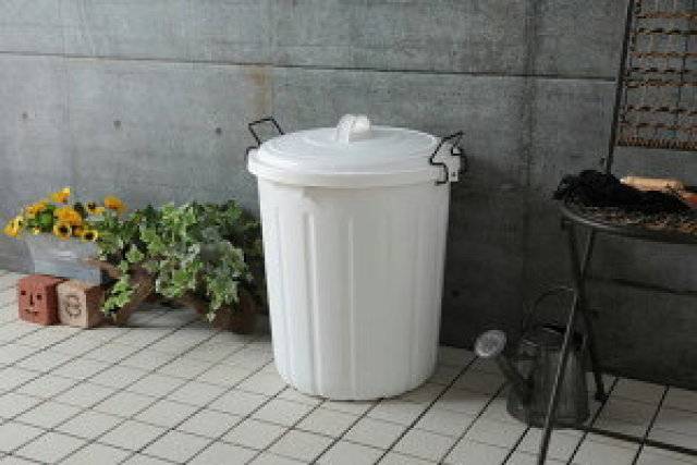 ゴミ箱 屋外 ベランダ 大容量 トラッシュコンテナ ゴミ袋45L3個入る おしゃれ ホワイト かわいい エクステリア 道具 ベランダ用ごみ箱ストッカー ゴミ箱 収納家具のイー・ユニット