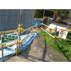 単管パイプジョイント金具 ジョイコ FIT-FK フェンス金網取付けステンレス金具パイプのカット販売・パイプジョイント・取付金具の通販スタイルダートプロ