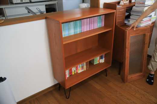 グッズを飾りたいが為にアクリル扉をDIYで自作した話 - nanairononiwa