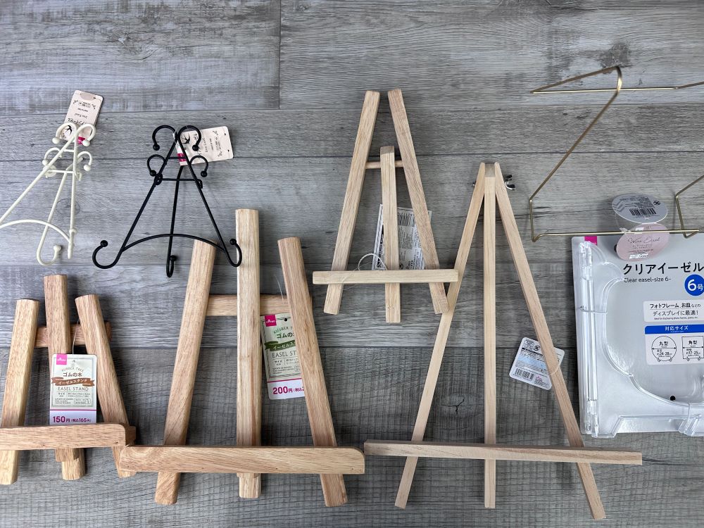 天然木 オーク カードスタンド 個売り カード差し込み垂直タイプメモスタンド・カードスタンド chiriori pinokiyo 通販16454878Creema クリーマ