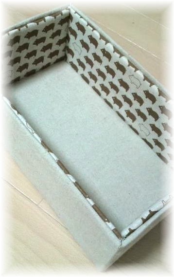 ダンボールで収納箱を、DIYで激安に作る