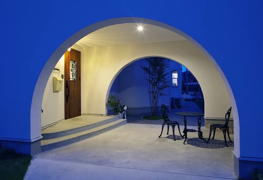 おしゃれな玄関アプローチを作るには？デザインのコツや素材の選び方愛知・一宮市・岐阜エリアのオシャレな外構・エクステリア専門店