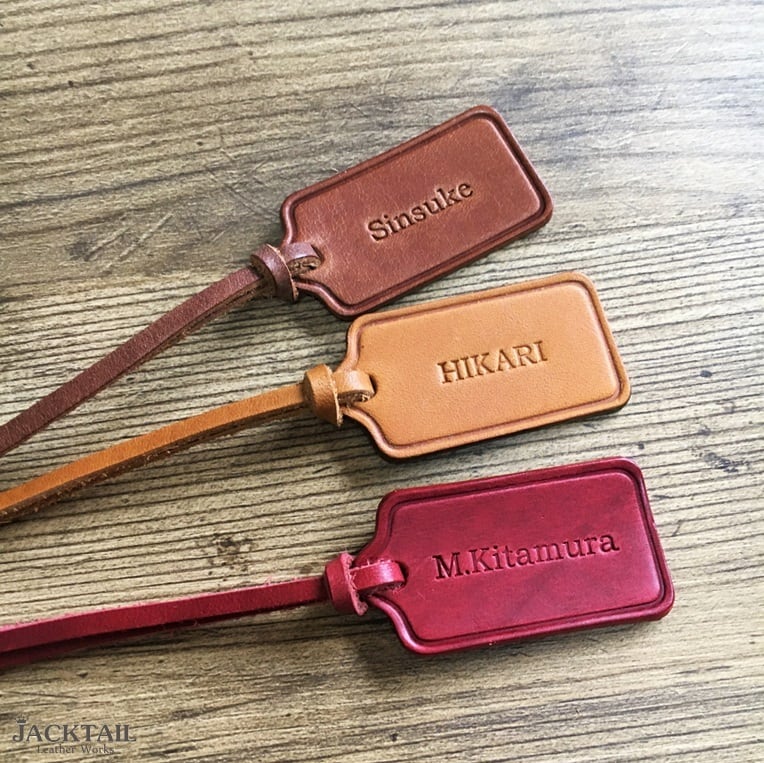 1個から購入可能」ゴールド・シルバーアクリル席札 長方形 レザーベルト・ボールチェーン