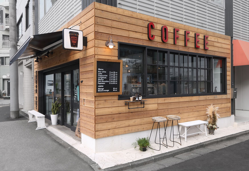 価格に見合ったおしゃれなカフェの外観づくり - Lovation