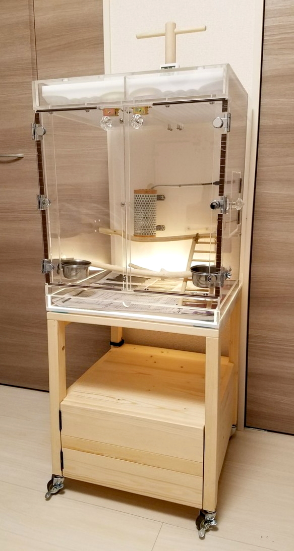 爬虫類のケージ ケージ台付き