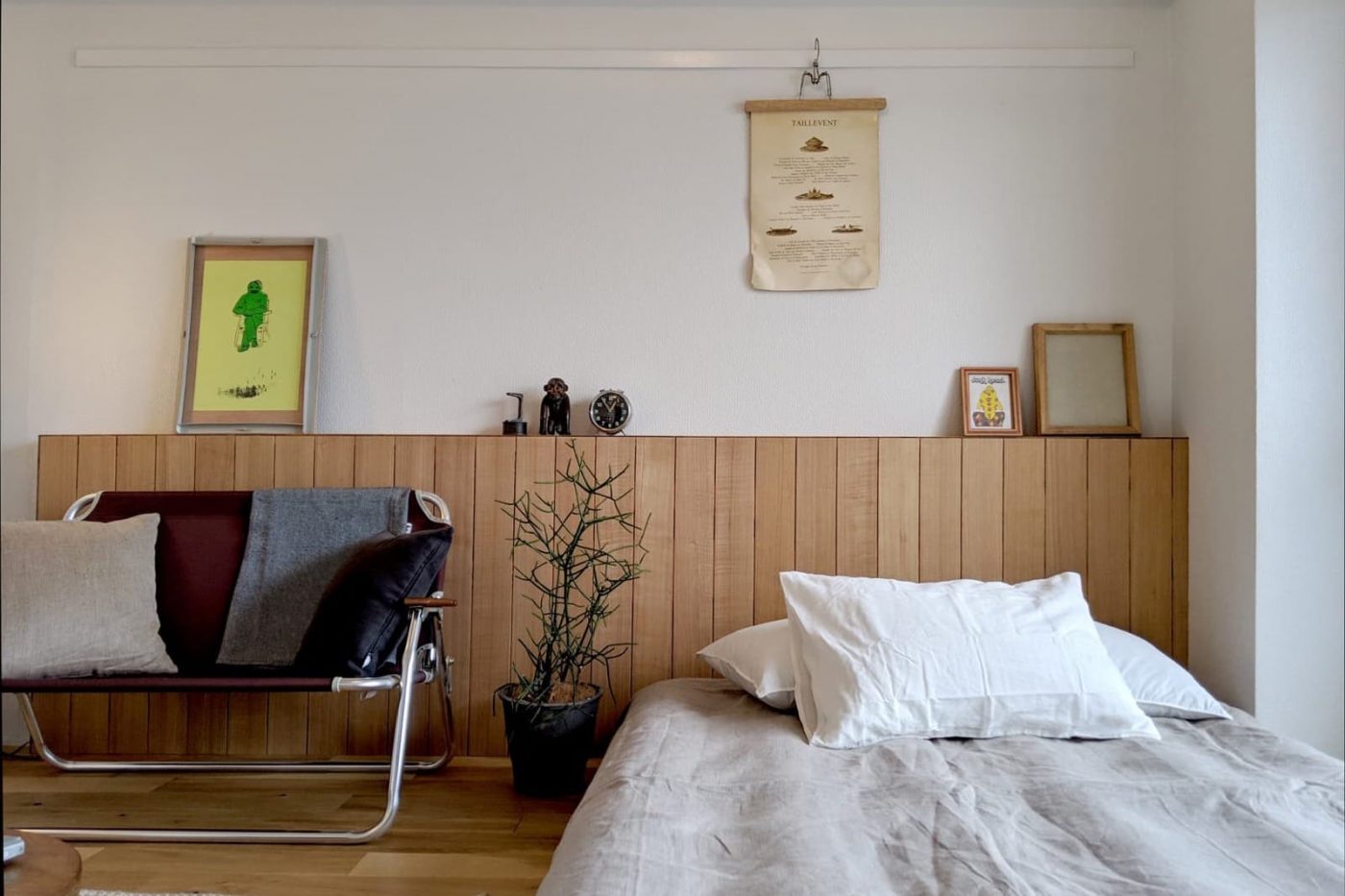 インテリア発見ブログvol.246 「ふかし壁」で演出するおしゃれ空間ホテルライクな寝室インテリアコーディネート例インテリア発見ブログ