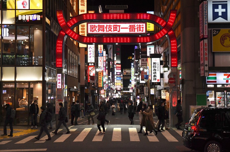 【大阪】夜働く男達の胃袋を支えるリアルの深夜食堂のドカ盛り定食が凄い