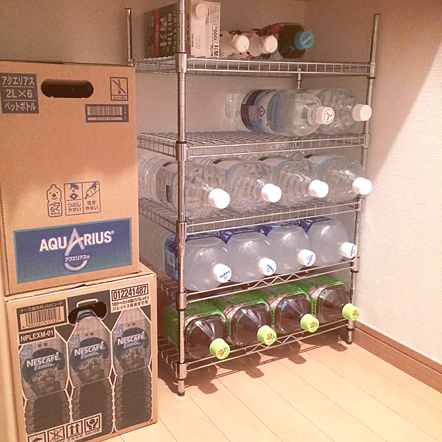 重い水のストックはどう収納する？方法と注意ポイント、おすすめの商品を紹介