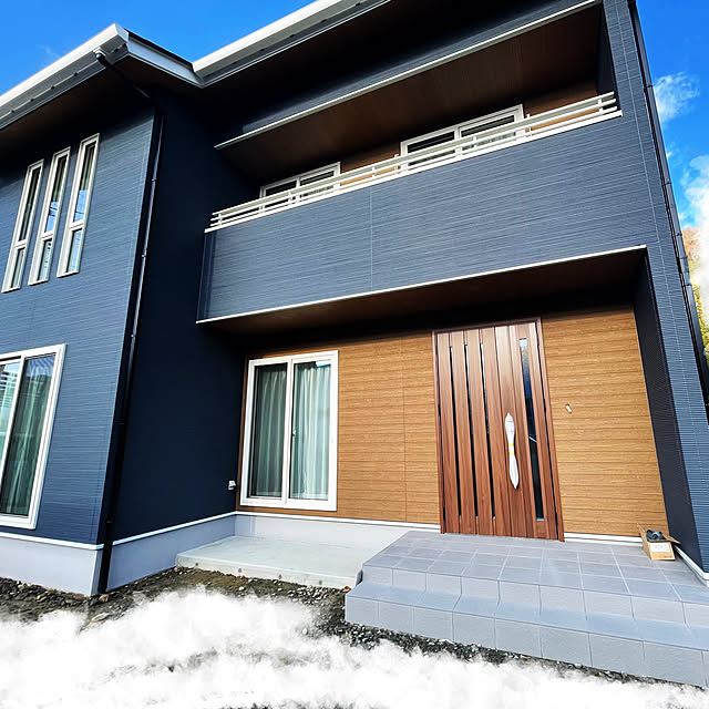 ネイビーの外壁 ネイビー×木目のインテリア実例RoomClip ルームクリップ