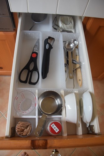 キッチンDIY 食器棚の引き出し作り便利な仕切り付き ＃50 - YouTube