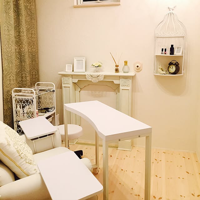 リビングの隅っこでもネイルは出来る✨シンプル専門ネイルサロンに必要な技術と知識と集客術