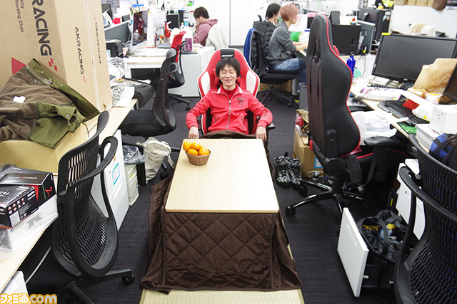 ゲーミング着るこたつ布団 BHK-2500KFBauhütte®