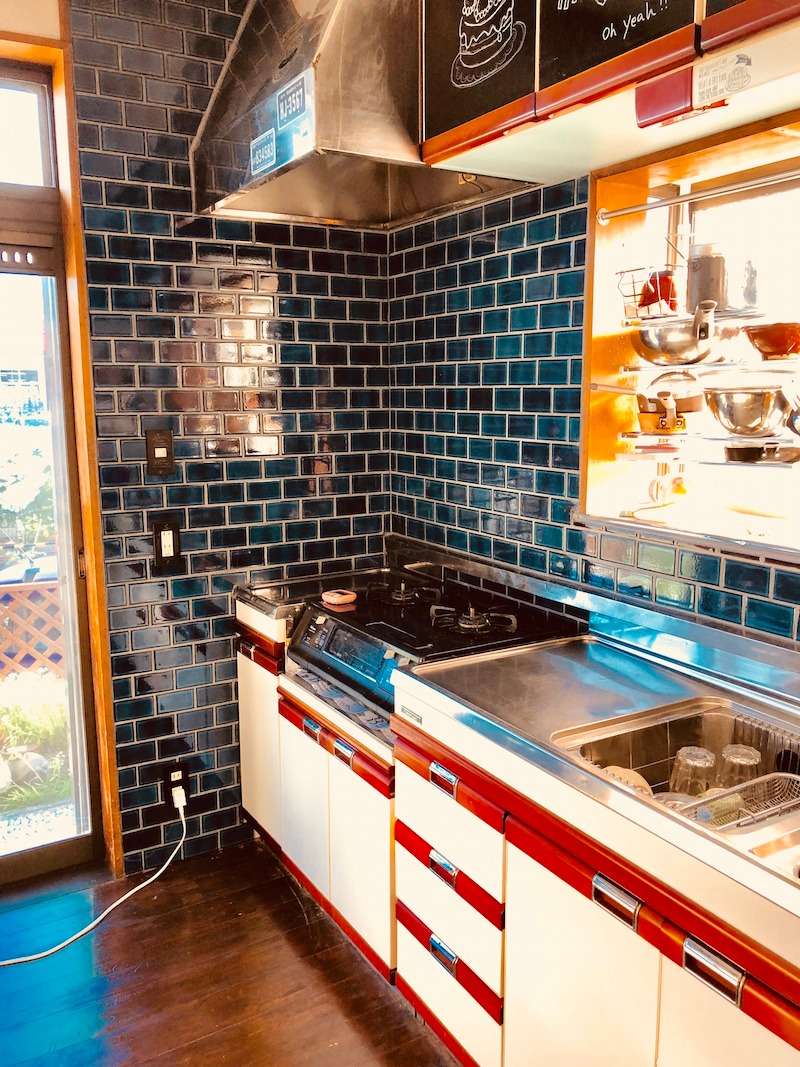 和洋折衷のレトロモダンな雰囲気漂うマンションリフォーム - 株式会社桶庄 モアリビングのリフォーム施工事例 - ハピすむ