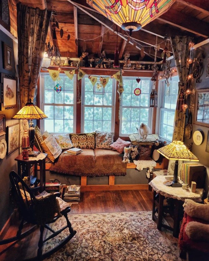 リビングもロフトもデッキも、すべてが遊び場BESSに暮らす人 ログハウスのBESS