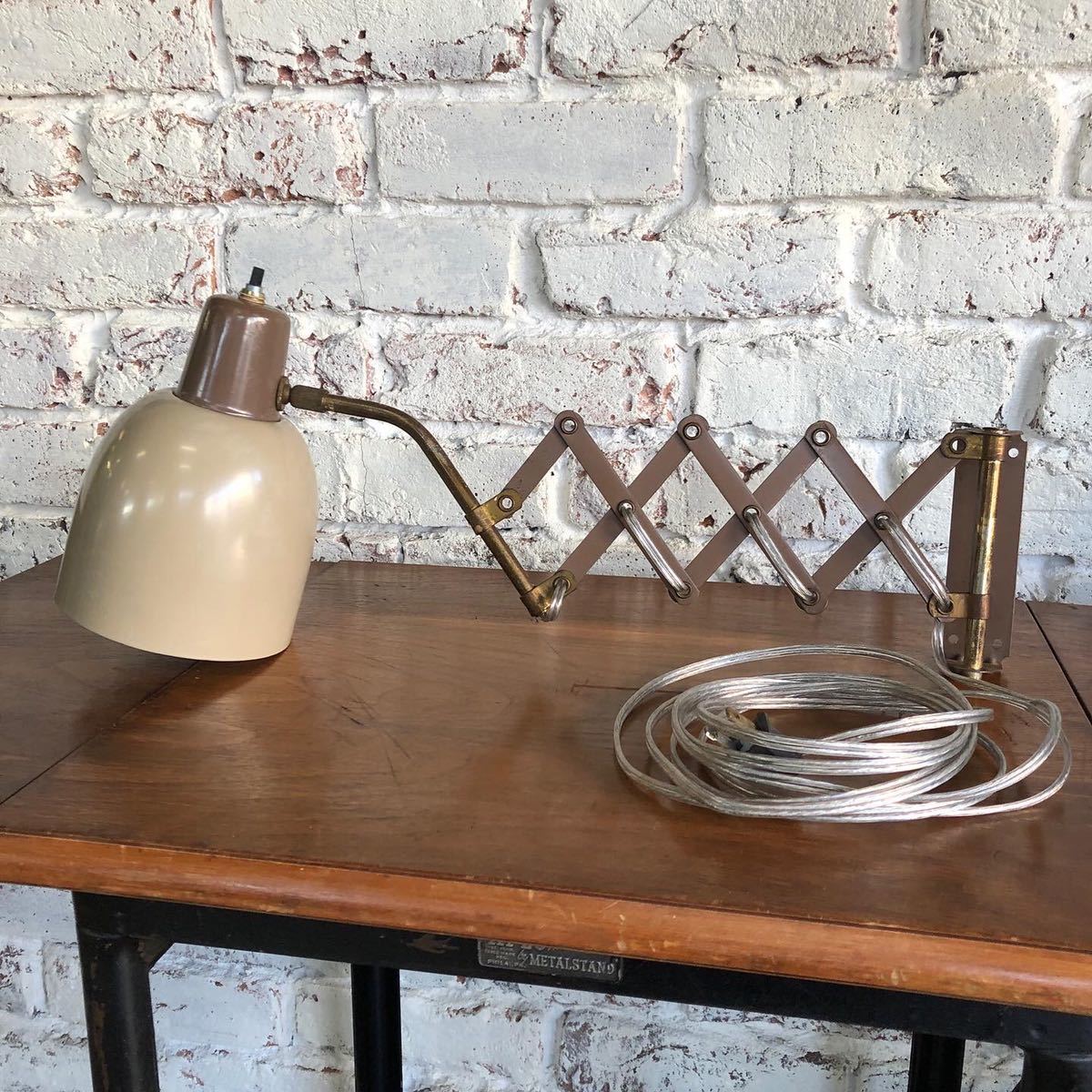 ブラックウォールランプヴィンテージインダストリアルメタルエジソンランプ、スイッチとケーブル1.8M、E27ウォールランプロフトコーヒ ビンテージライトやアンティークな照明izumiLampクラシックアイアン・ウォールライト Octagon