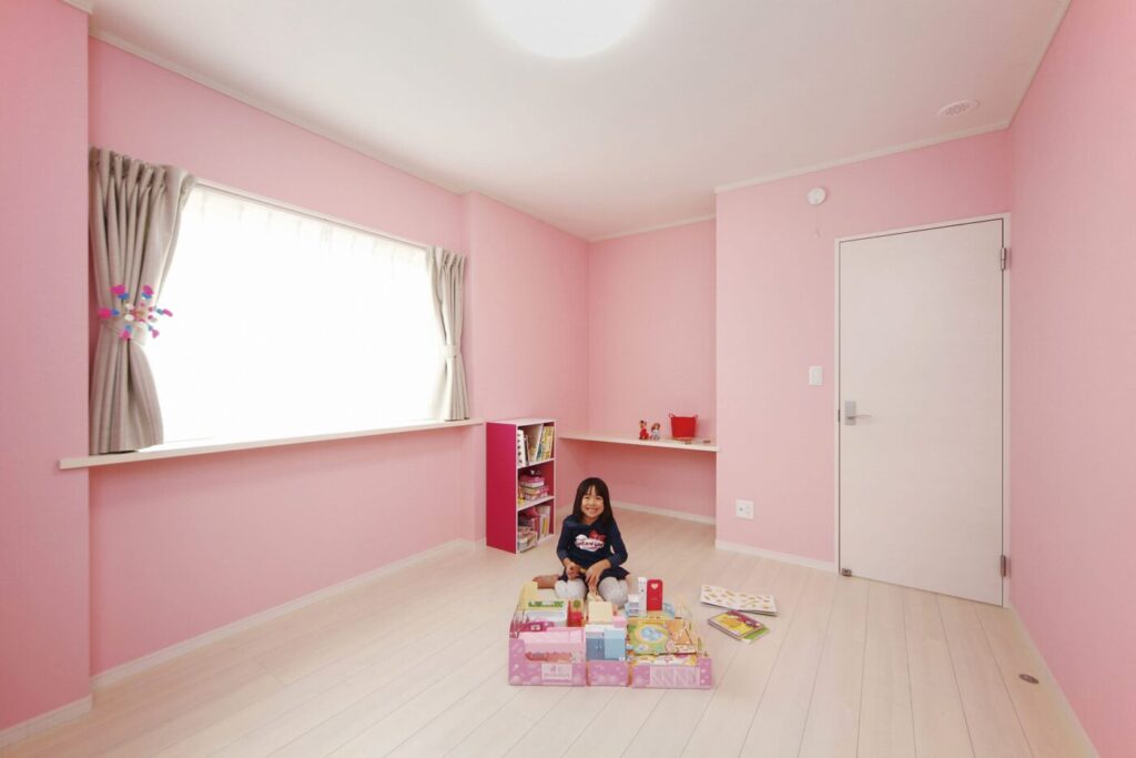 華やぐ『ピンク』を取り入れて♡海外インテリアの大人可愛い空間づくり特集